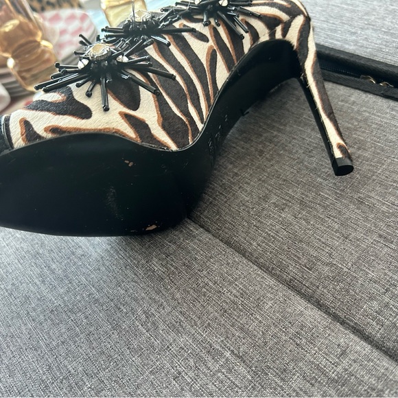 I Am Jenifer Le Women’s Zebra Print Slip On Ankle Mules - Size 10 - Picture 7 of 7